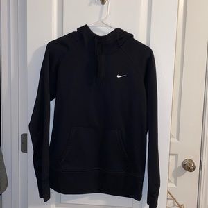 Nike women’s pullover sweater
